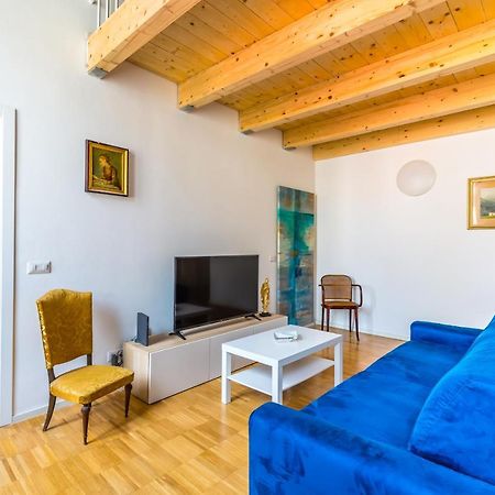 Nova Stylish House In Center By Napoliapartments Εξωτερικό φωτογραφία