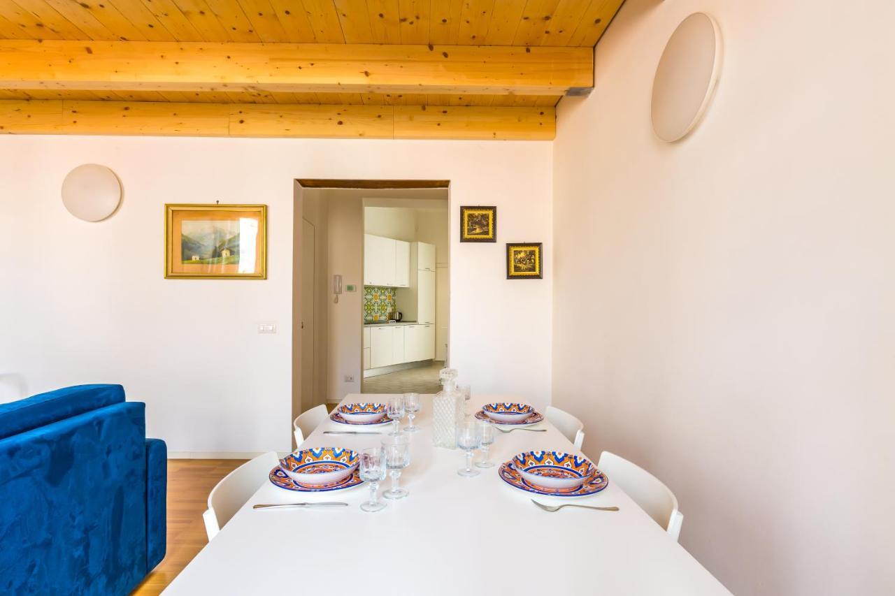 Nova Stylish House In Center By Napoliapartments Εξωτερικό φωτογραφία