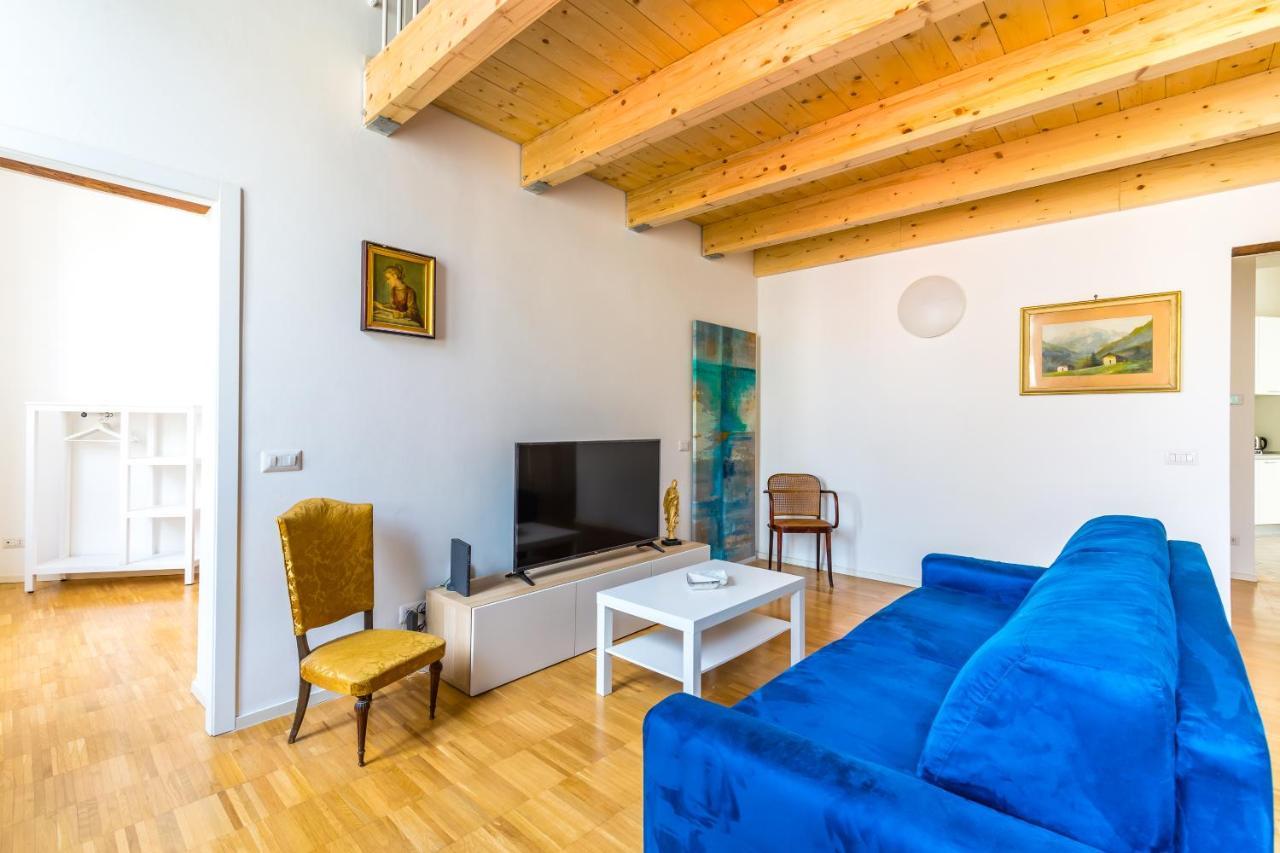 Nova Stylish House In Center By Napoliapartments Εξωτερικό φωτογραφία