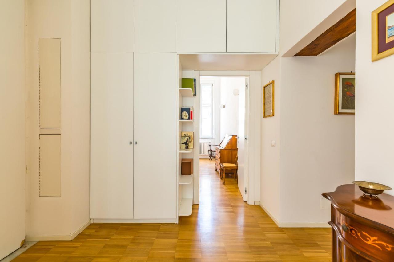 Nova Stylish House In Center By Napoliapartments Εξωτερικό φωτογραφία