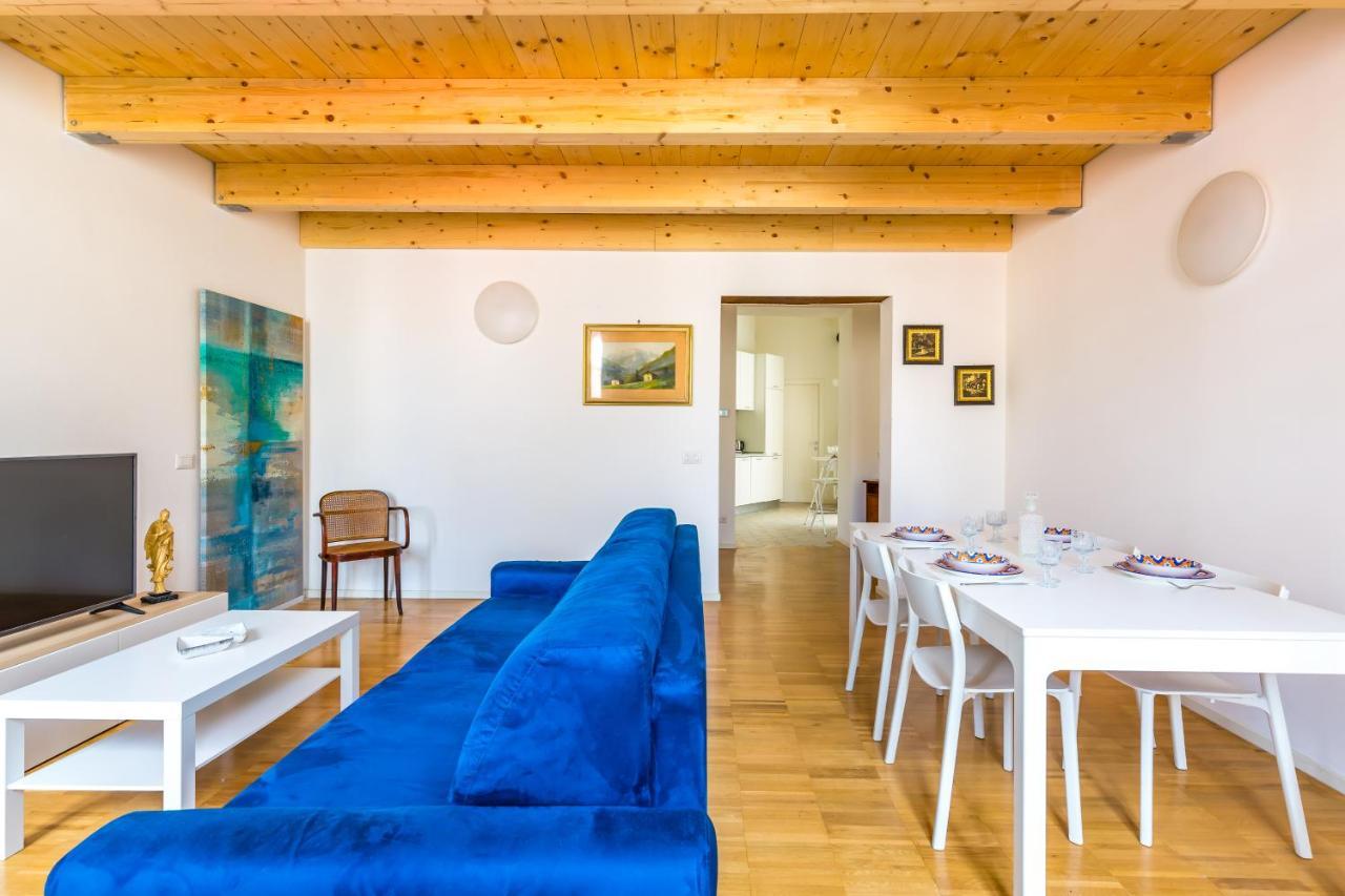 Nova Stylish House In Center By Napoliapartments Εξωτερικό φωτογραφία