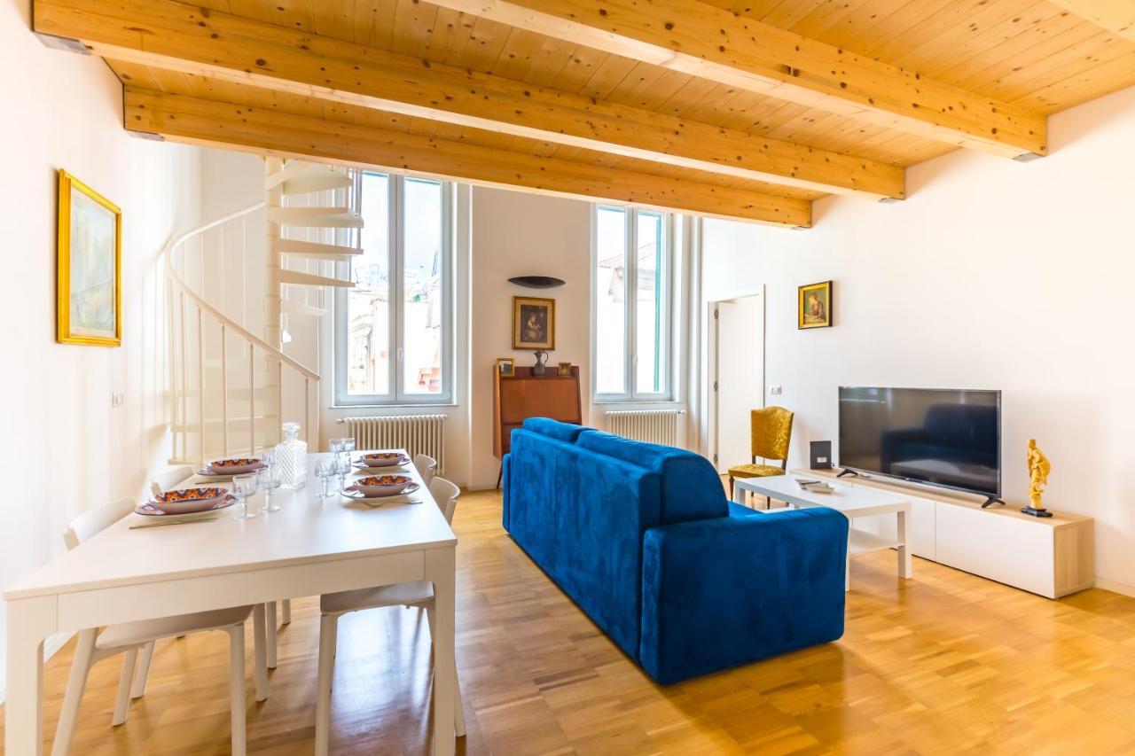 Nova Stylish House In Center By Napoliapartments Εξωτερικό φωτογραφία