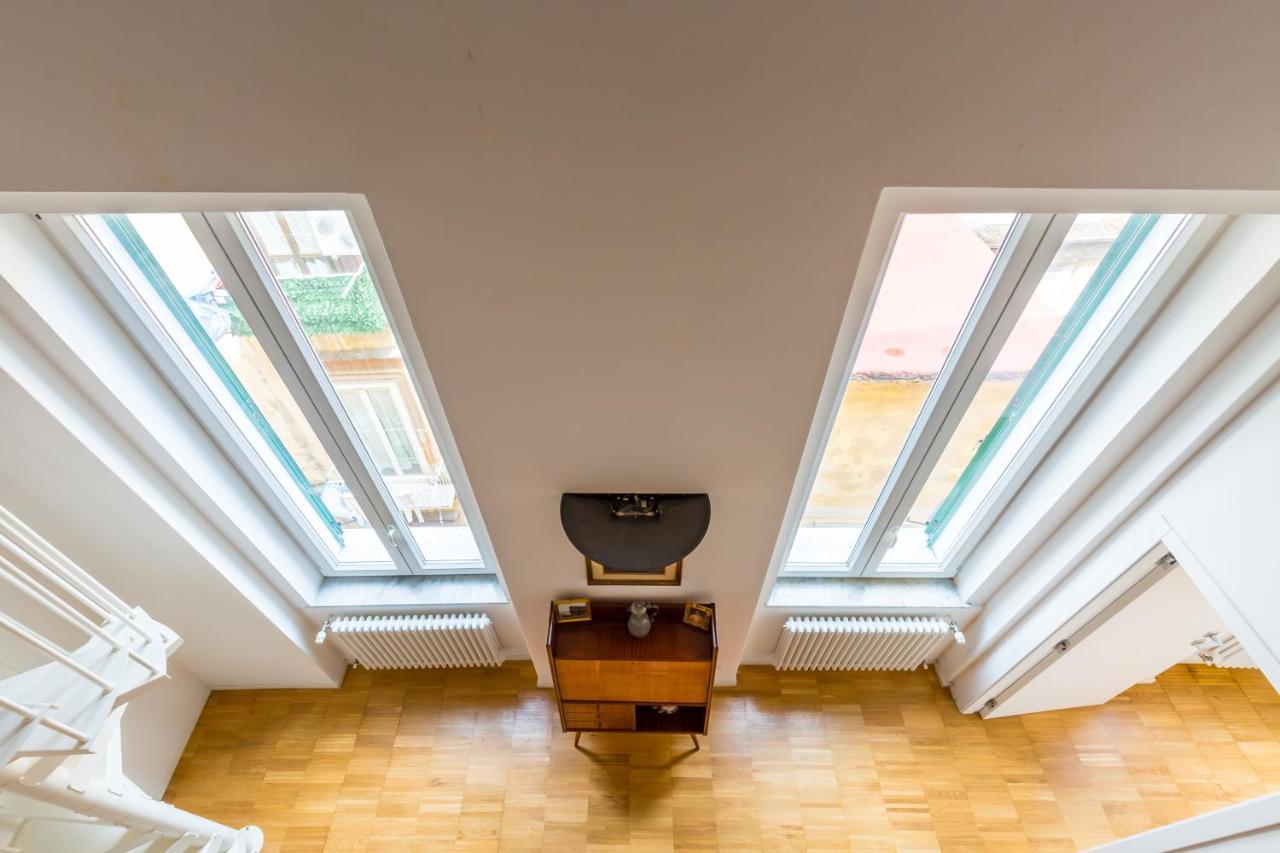 Nova Stylish House In Center By Napoliapartments Εξωτερικό φωτογραφία