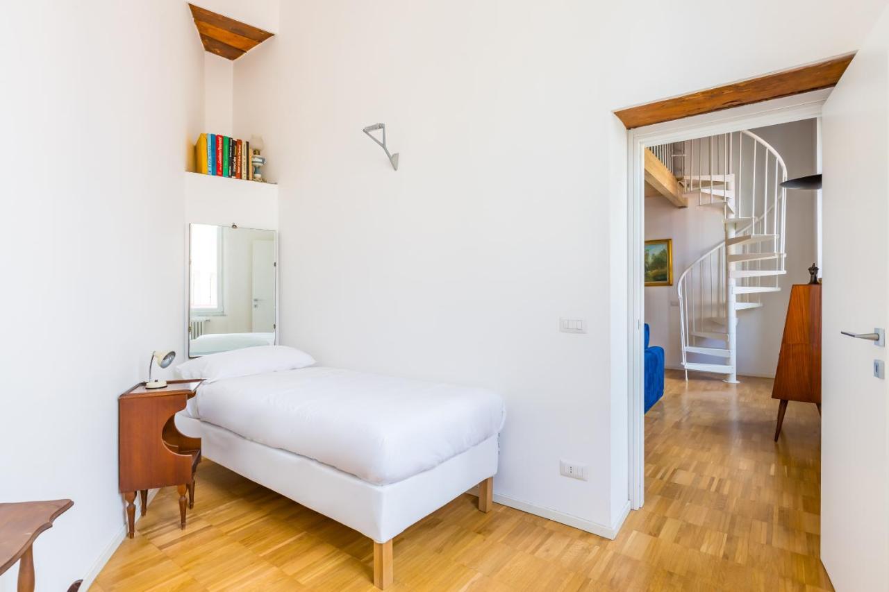 Nova Stylish House In Center By Napoliapartments Εξωτερικό φωτογραφία