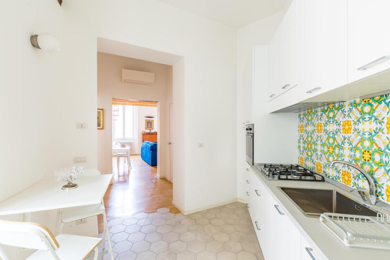 Nova Stylish House In Center By Napoliapartments Εξωτερικό φωτογραφία
