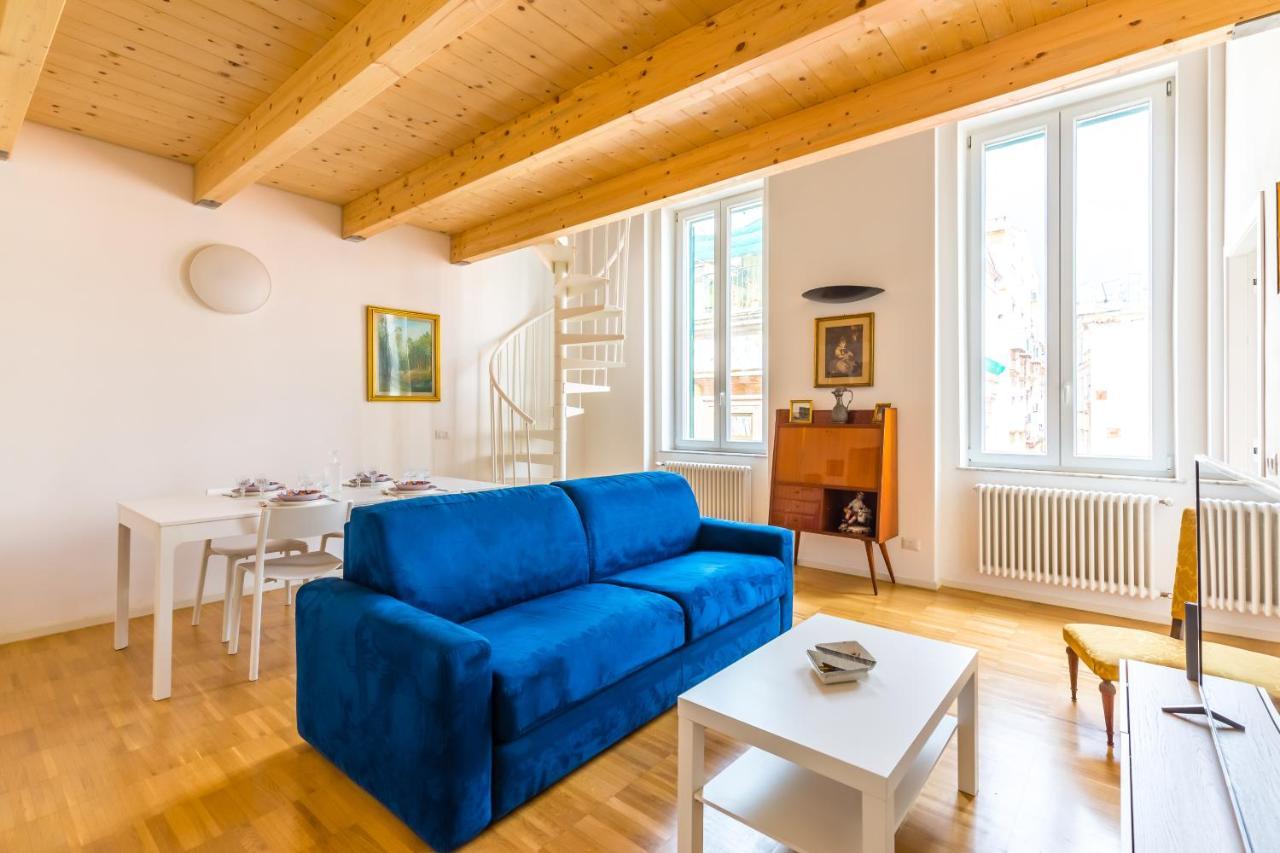 Nova Stylish House In Center By Napoliapartments Εξωτερικό φωτογραφία