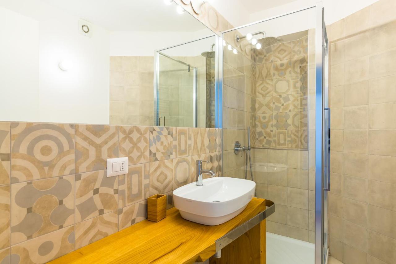 Nova Stylish House In Center By Napoliapartments Εξωτερικό φωτογραφία